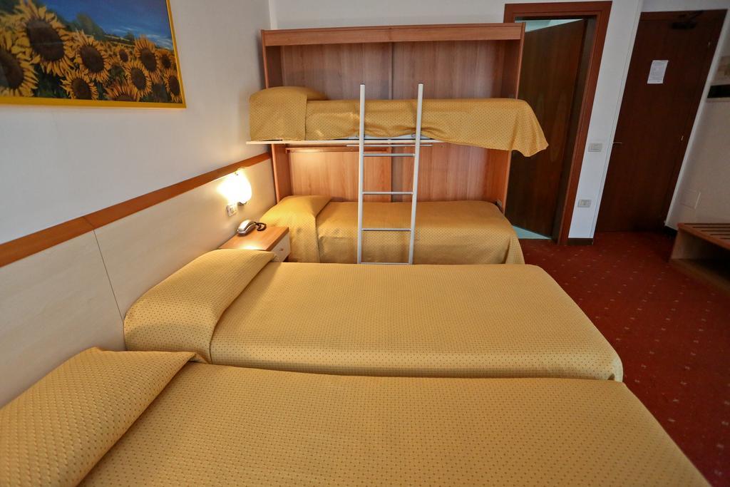 Hotel Due Ragni فيلّوربا المظهر الخارجي الصورة