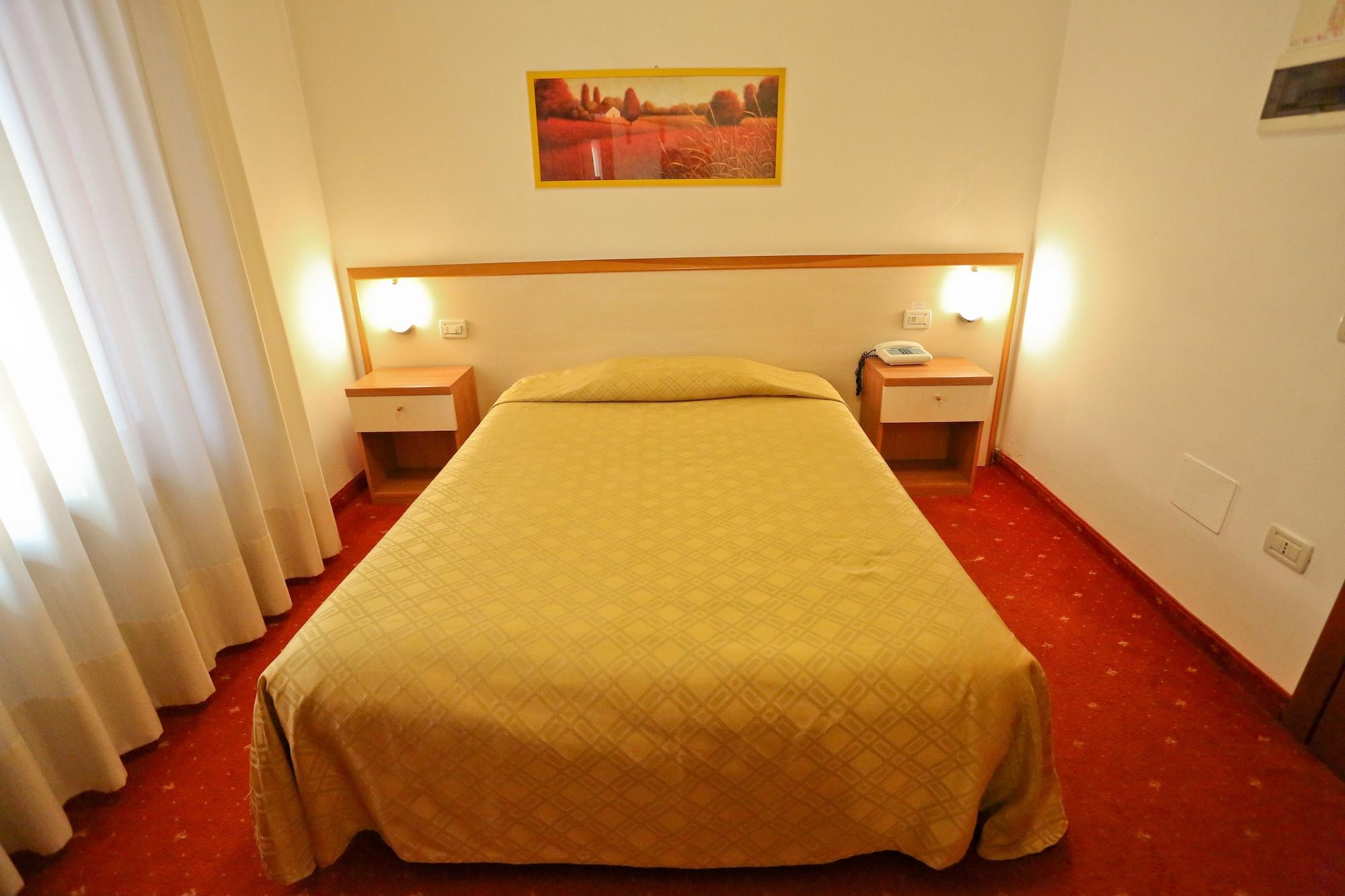 Hotel Due Ragni فيلّوربا المظهر الخارجي الصورة