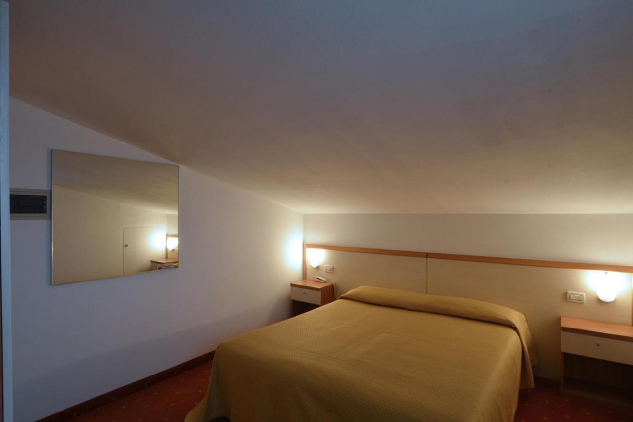Hotel Due Ragni فيلّوربا المظهر الخارجي الصورة